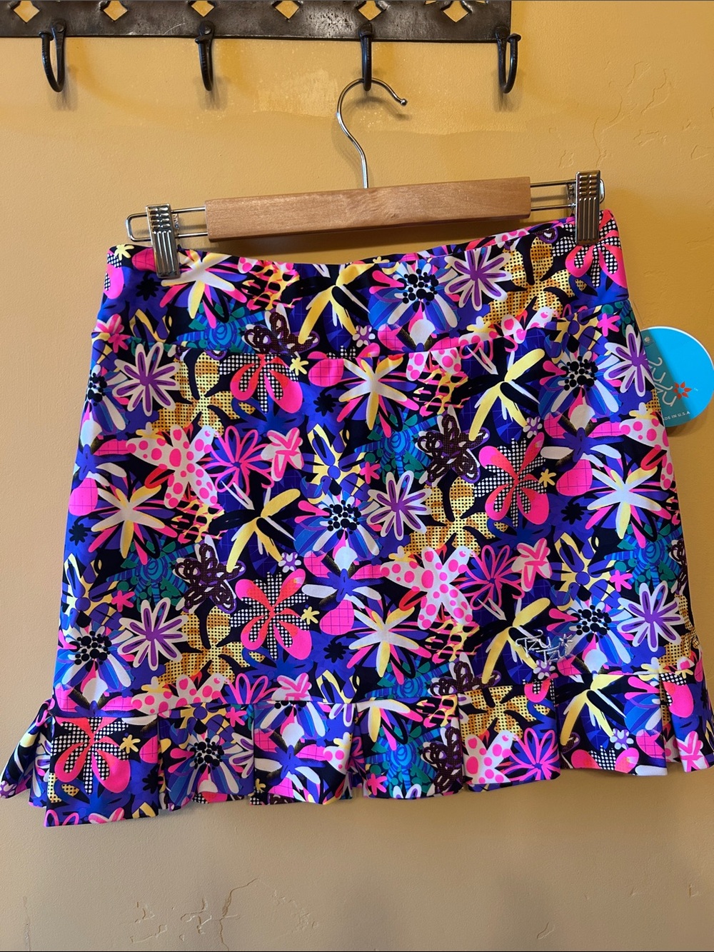 Tzu Tzu Multicolor Floral Ruffle Mini Skirt - Pink, Purple, Blue, Yellow size M
